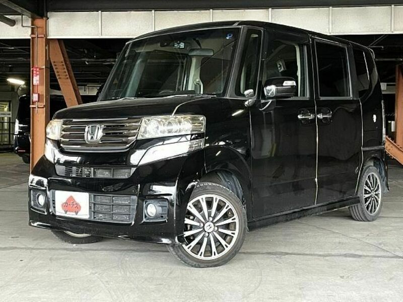 HONDA　N BOX CUSTOM