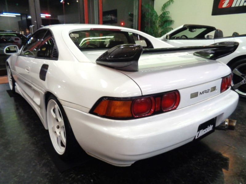 MR2-3