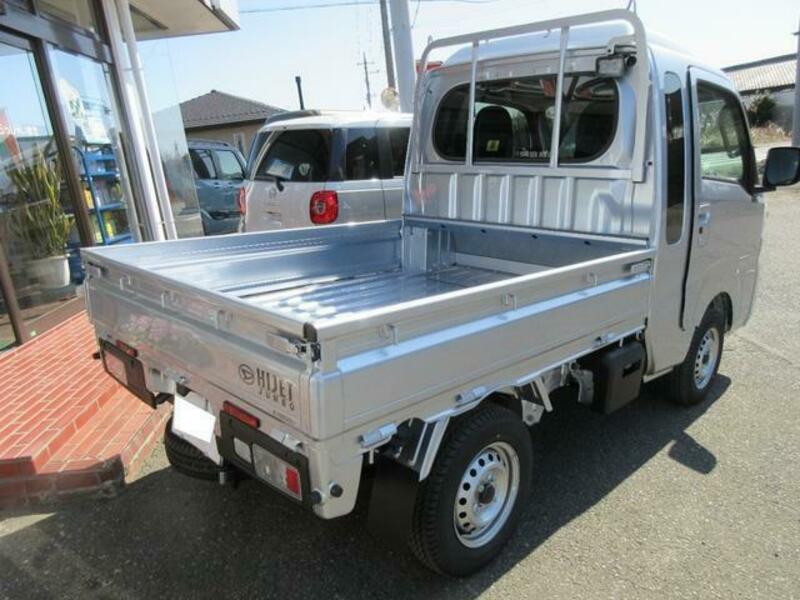 HIJET TRUCK-1