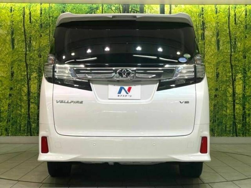 VELLFIRE-15