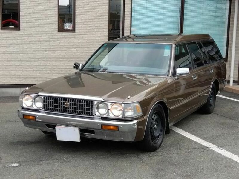 TOYOTA CROWN WAGON