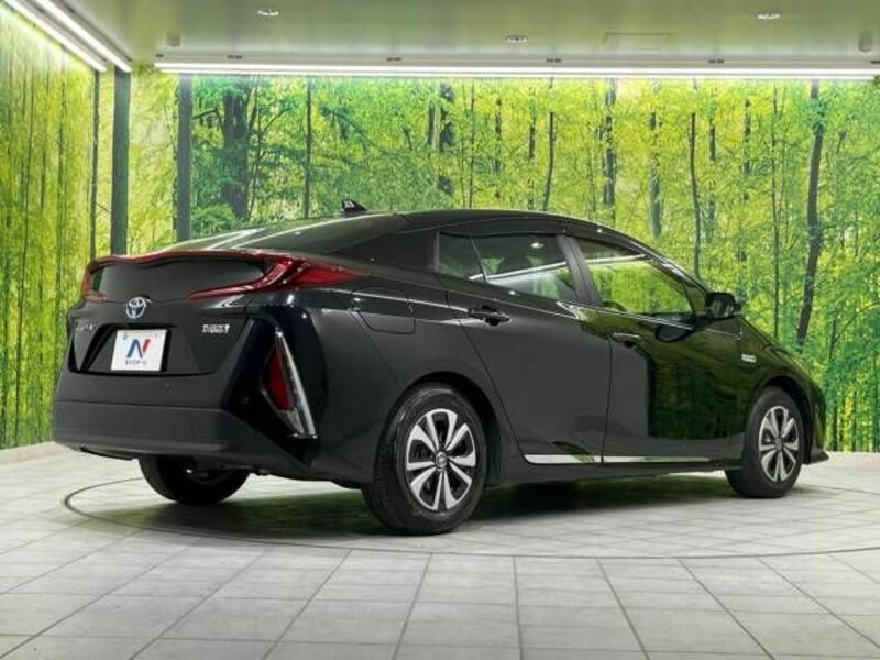 PRIUS PHV-17