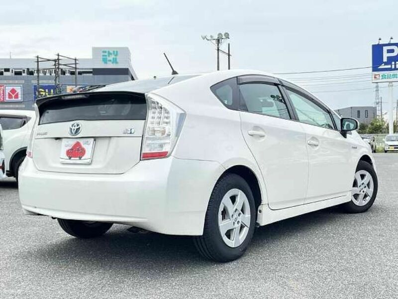 PRIUS-2