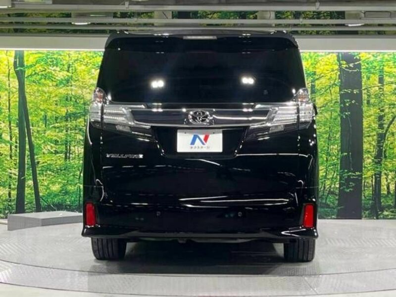 VELLFIRE-16