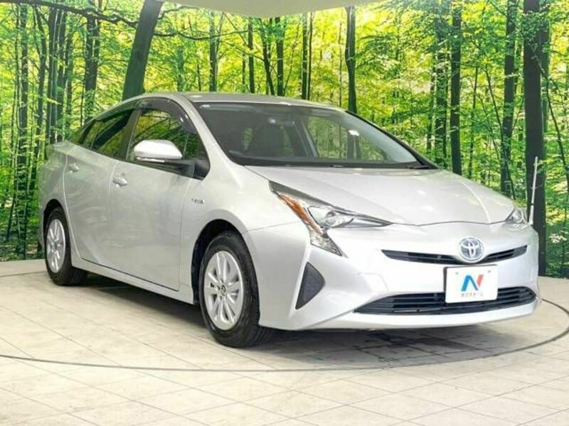 PRIUS-16