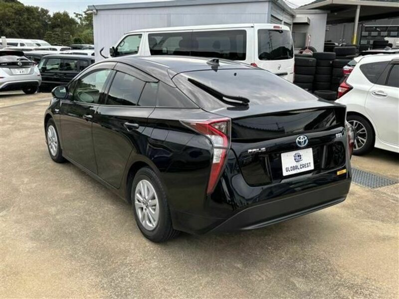 PRIUS-9