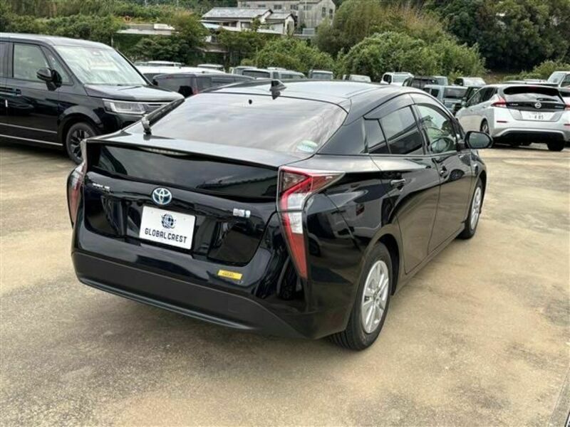 PRIUS-11