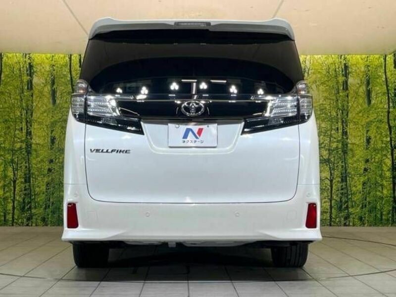 VELLFIRE-16