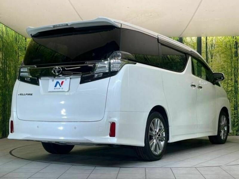 VELLFIRE-18