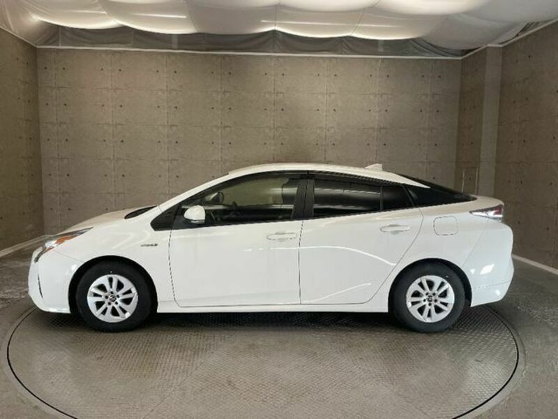 PRIUS-7