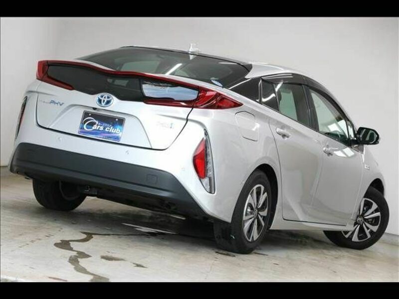 PRIUS PHV-11