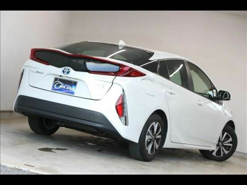 PRIUS PHV-11