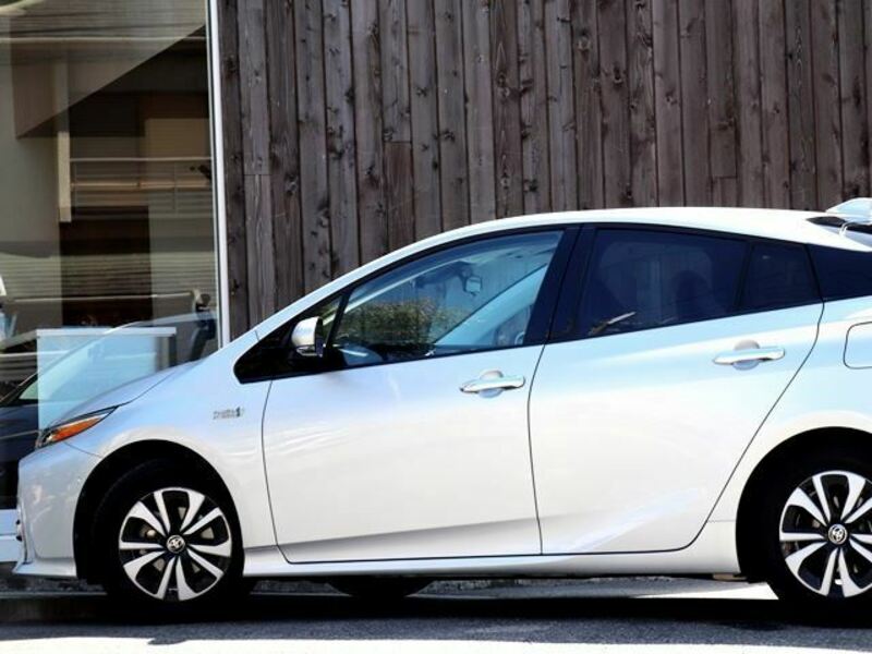 PRIUS PHV-7