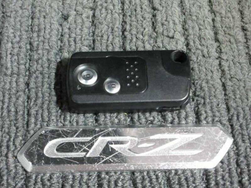 CR-Z-3