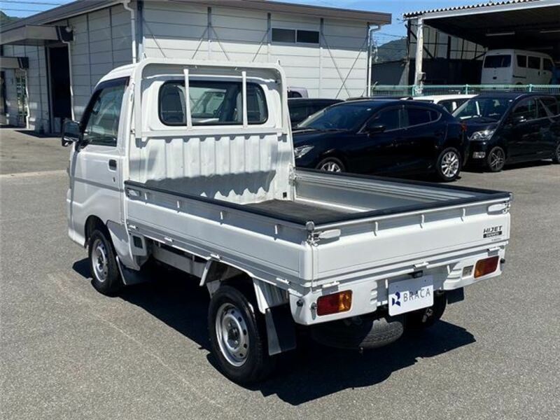 HIJET TRUCK-1