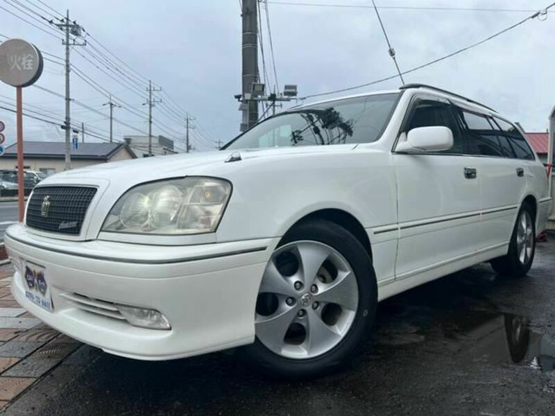 TOYOTA CROWN ESTATE