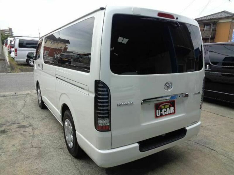 HIACE VAN-6