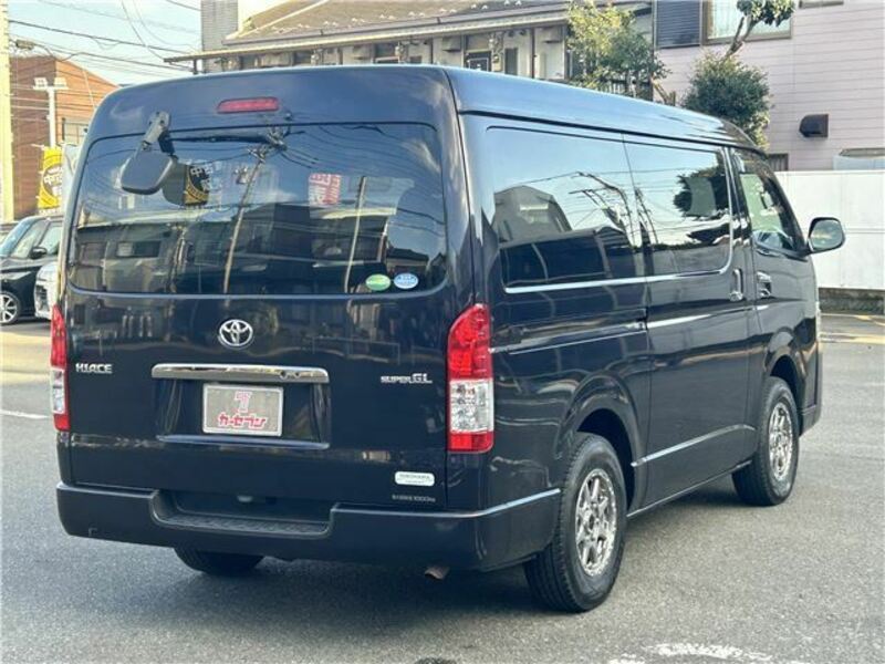 HIACE VAN-1