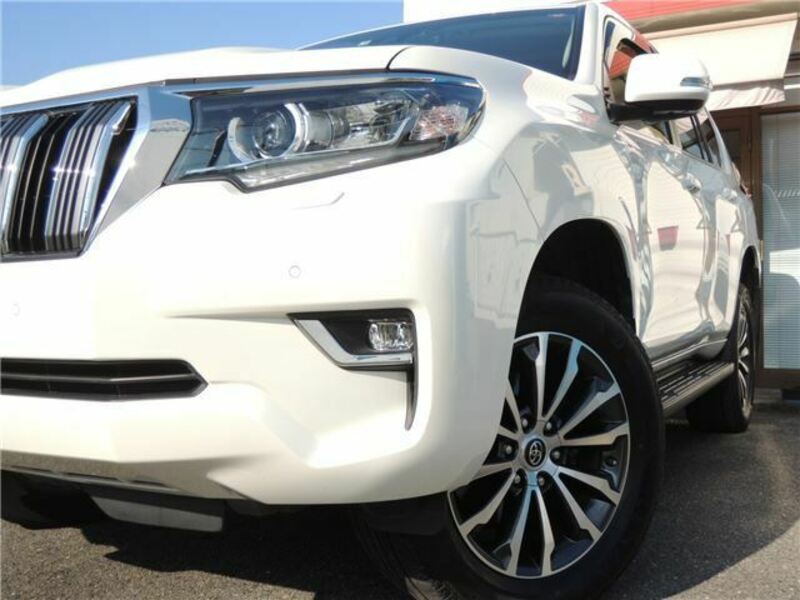 LAND CRUISER PRADO-6