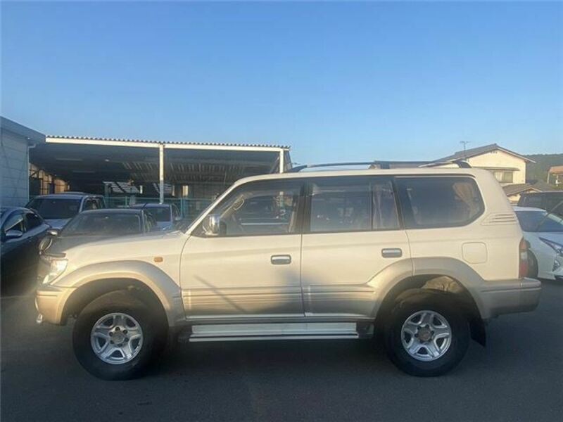 LAND CRUISER PRADO-7