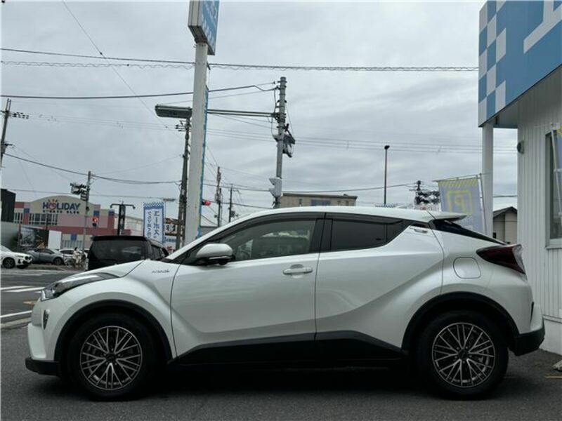 C-HR-10