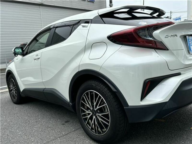 C-HR-13