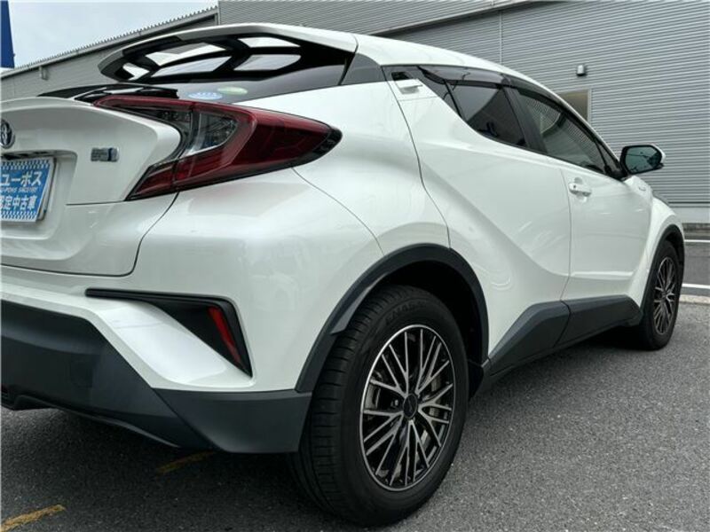 C-HR-15