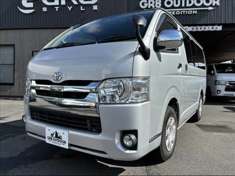 HIACE VAN-11