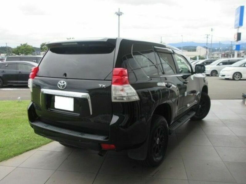 LAND CRUISER PRADO-1