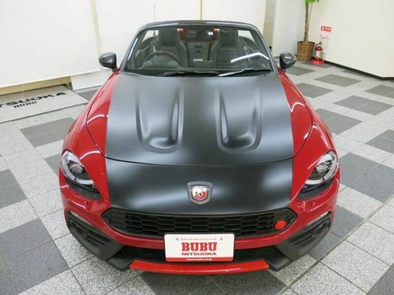 ABARTH 124 SPIDER-1