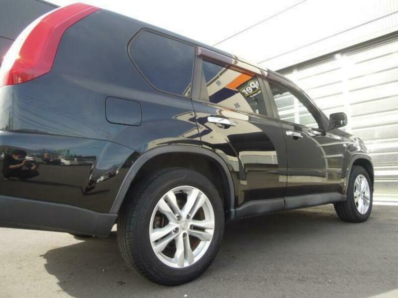 X-TRAIL-7