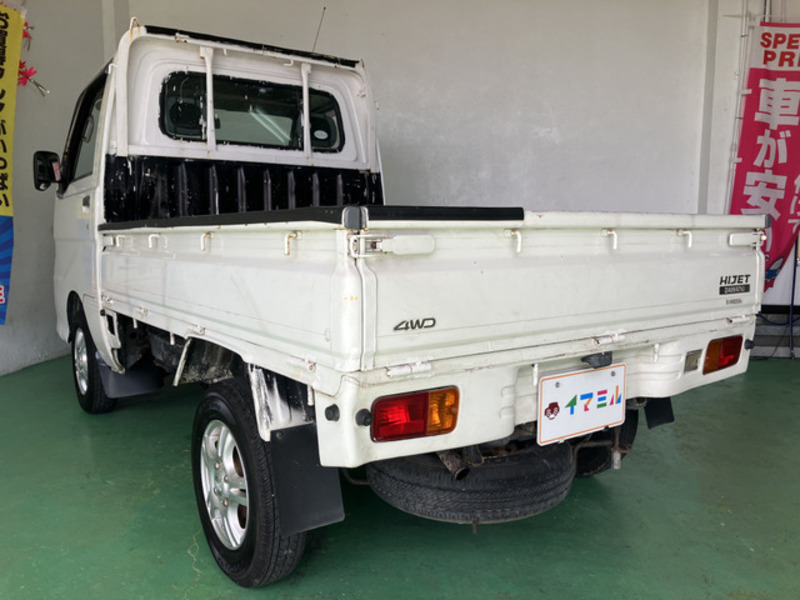 HIJET TRUCK-1