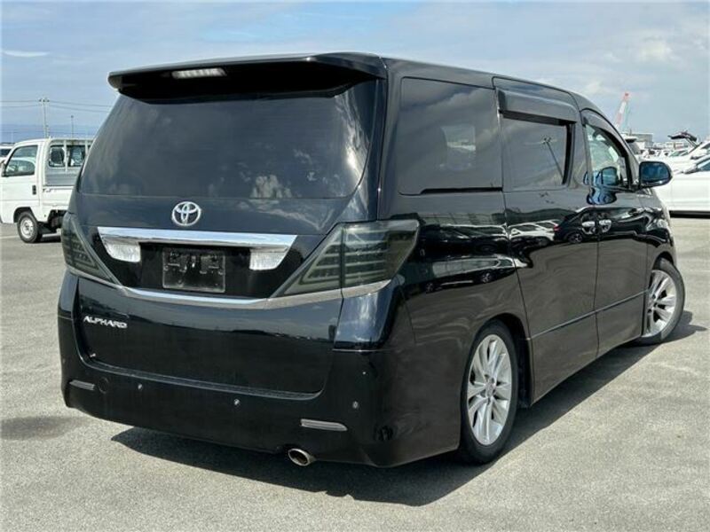 ALPHARD-1