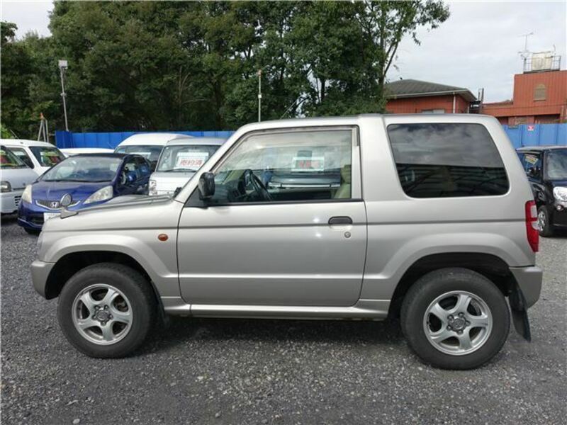 PAJERO MINI-16