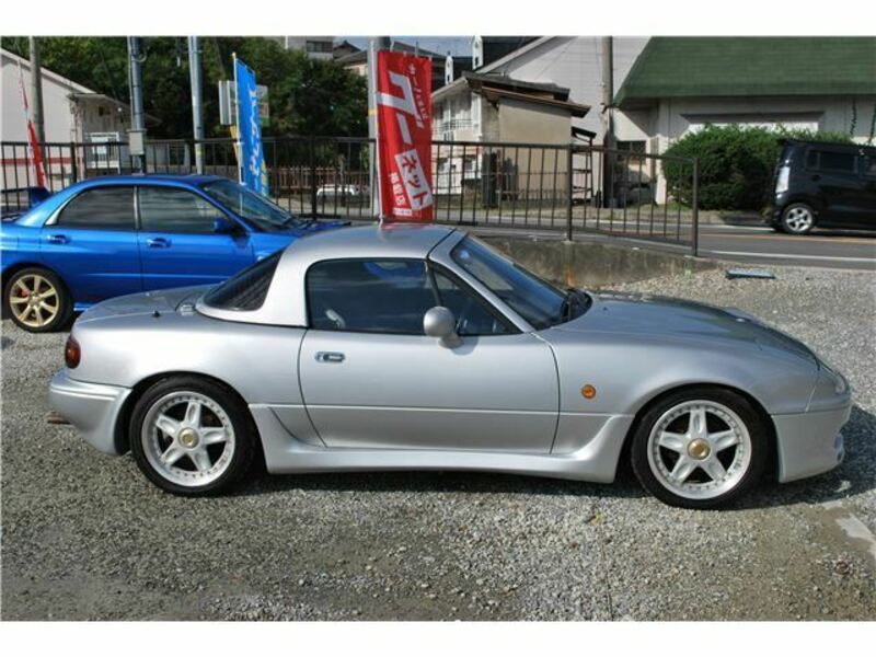 EUNOS ROADSTER-10