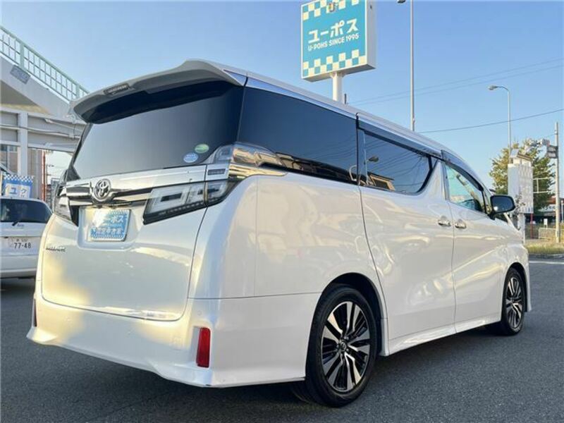 VELLFIRE-1