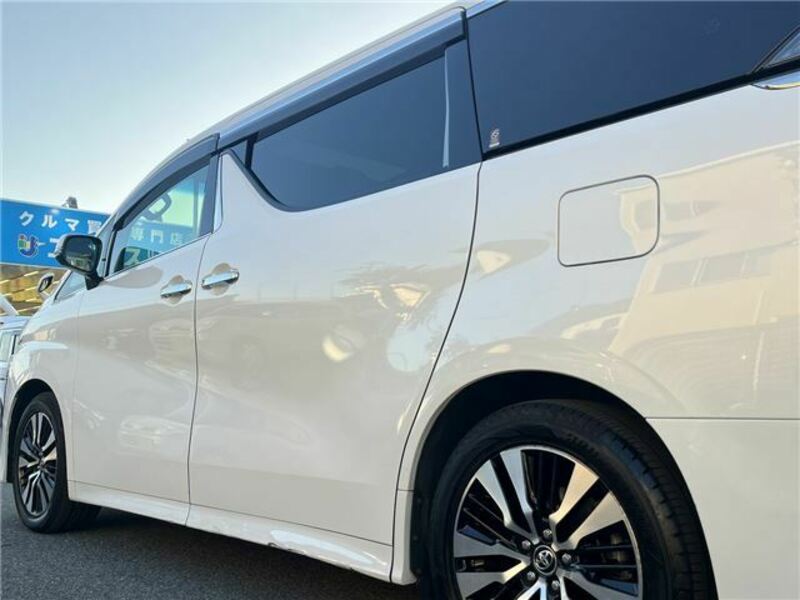 VELLFIRE-40