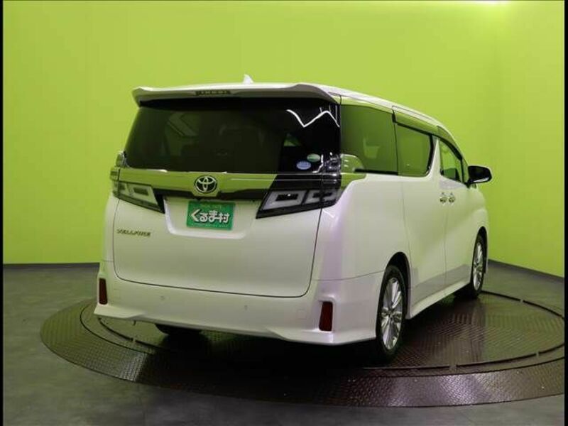 VELLFIRE-1