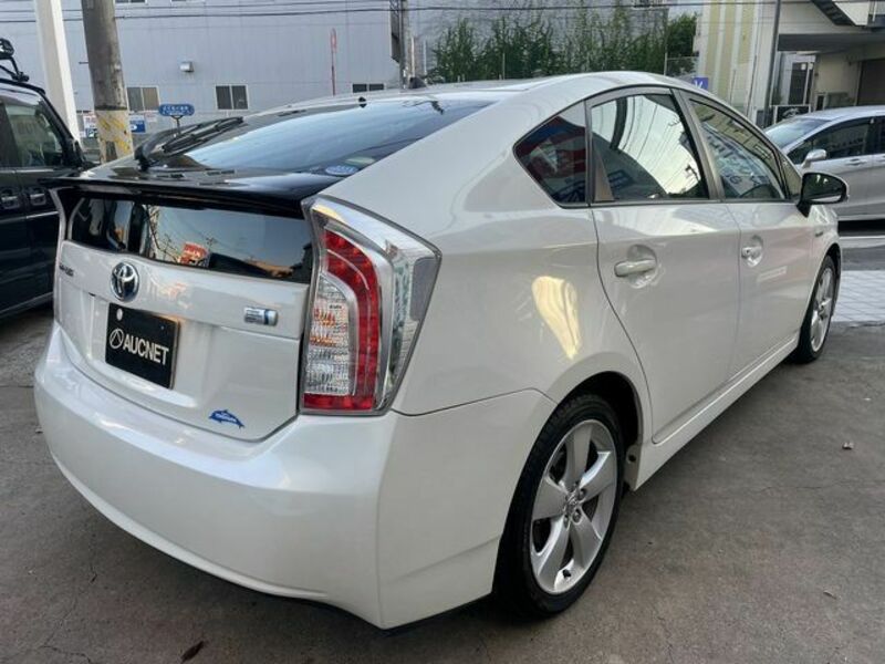 PRIUS-2