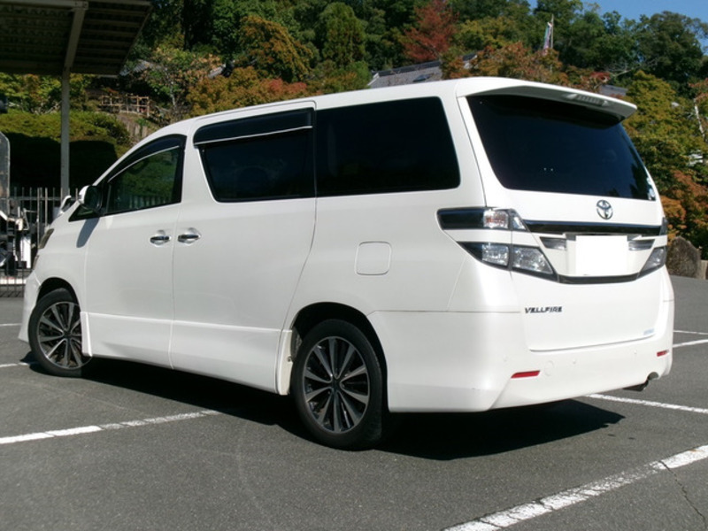 VELLFIRE-2