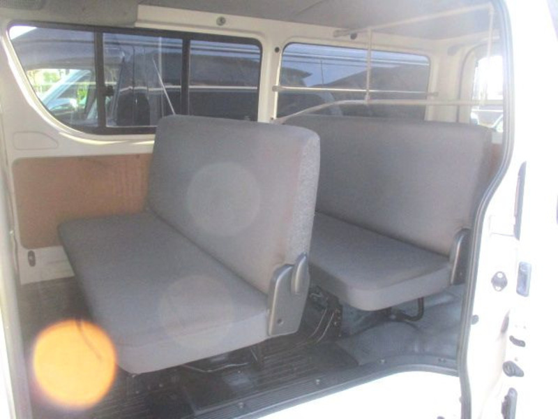 HIACE VAN-7