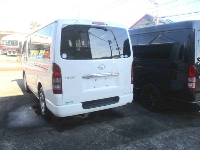 HIACE VAN-2