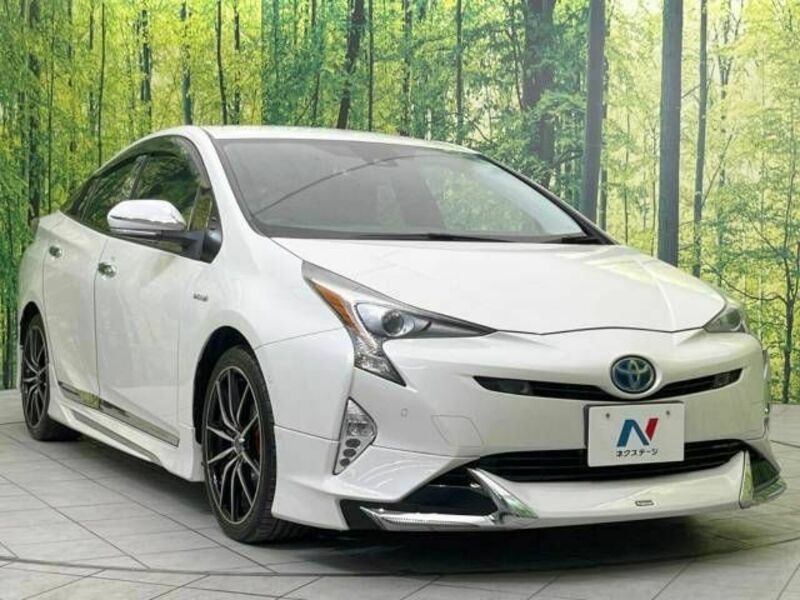 PRIUS-16