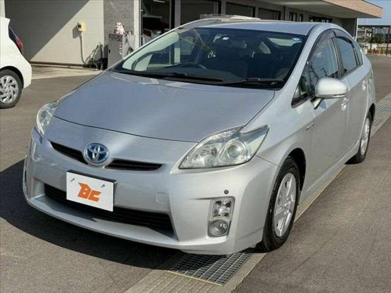 PRIUS-9