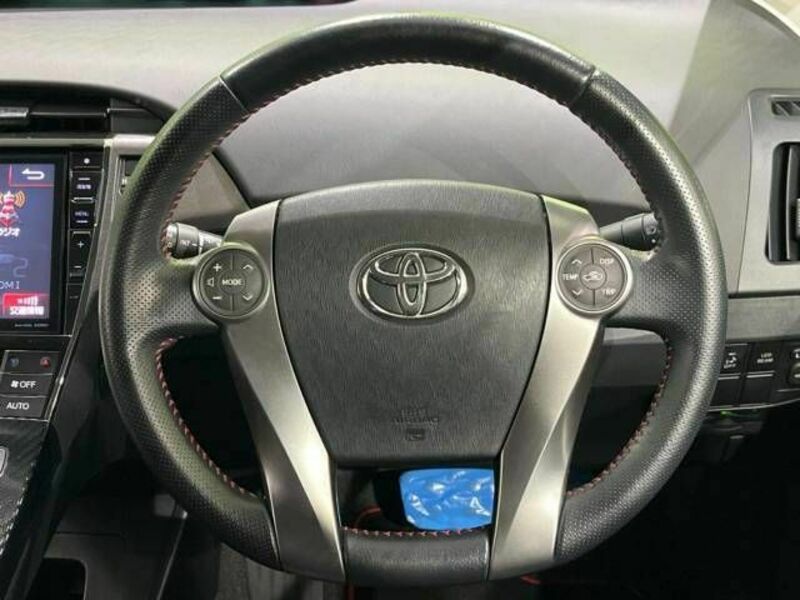 PRIUS-11