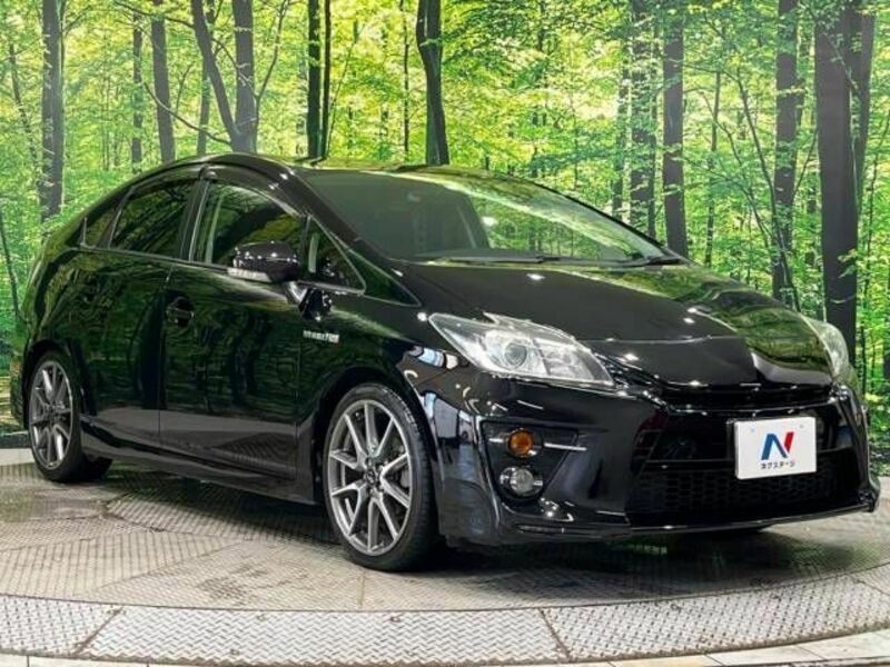 PRIUS-16