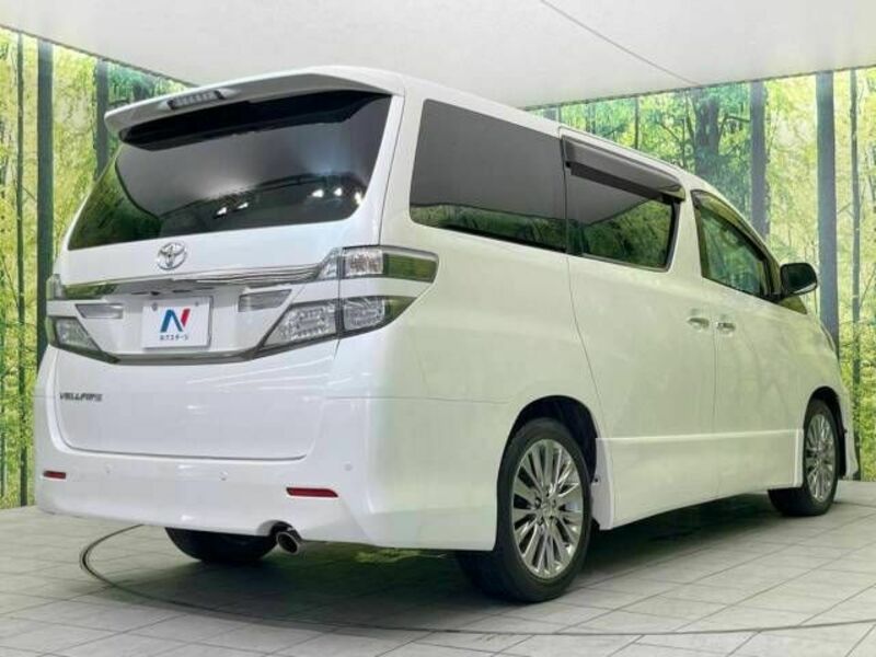 VELLFIRE-18