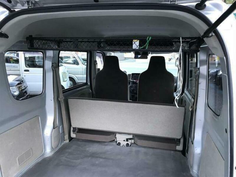 MINICAB VAN