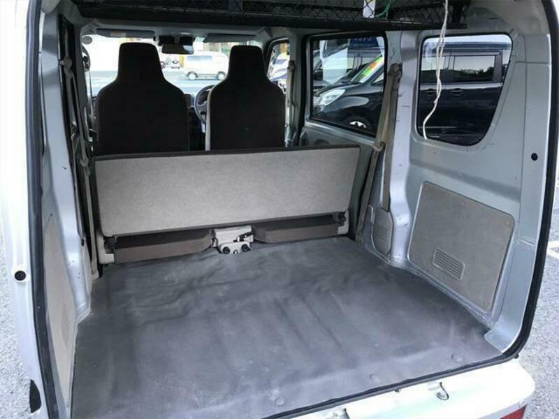MINICAB VAN