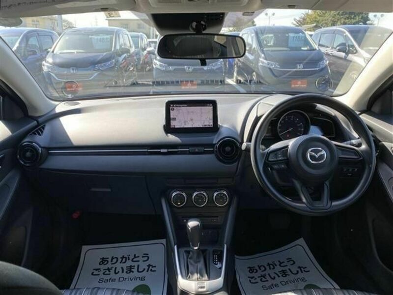 MAZDA2-14